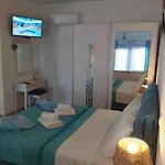 Iliopoulos Apartment *