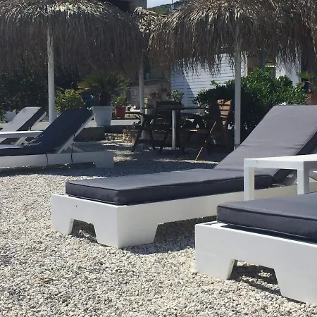 Iliopoulos Apartmán *