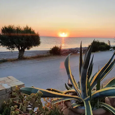 Iliopoulos Apartmán *