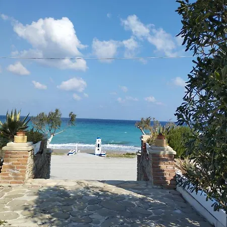 Iliopoulos Apartment