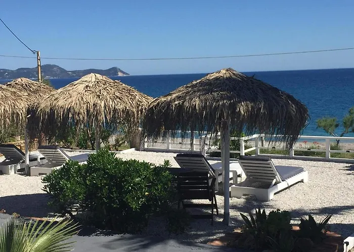 Iliopoulos Apartment Mourteri