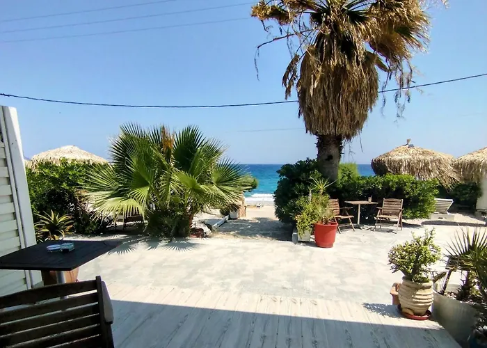 Iliopoulos Apartment Mourteri